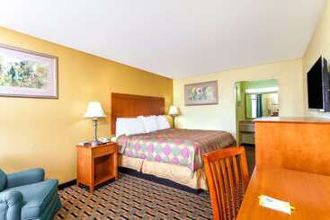 فندق Days Inn By Wyndham Lebanon