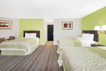 Отель Days Inn By Wyndham York