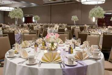 فندق Doubletree By Hilton Pittsburghcranberry