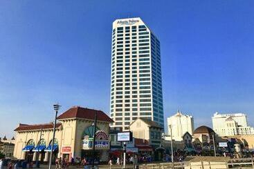 בית מלון כפרי Fantasea Resorts At Atlantic Palace