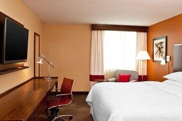 فندق Four Points By Sheraton Saginaw