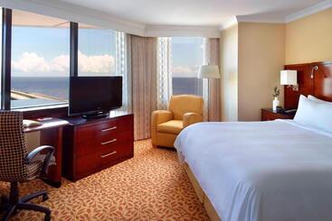 هتل New Orleans Marriott Metairie At Lakeway