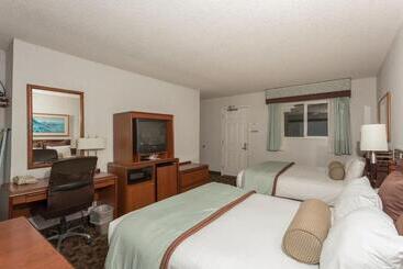 فندق Shilo Inns Newport Oceanfront