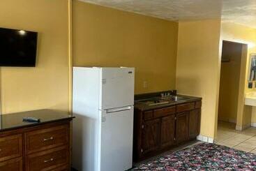 בית מלון כפרי Sunpark Inn & Suites