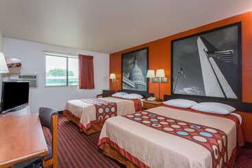 מוטל Super 8 By Wyndham Dumfries/quantico