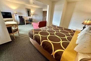 فندق على الطريق Fairbridge Inn & Suites Moscow   Pullman