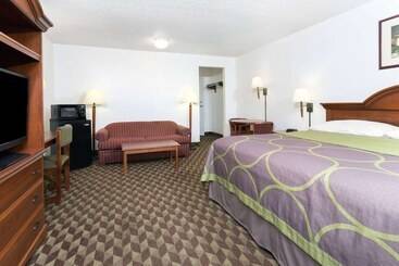 فندق على الطريق Super 8 By Wyndham Riviera Beach West Palm Beach