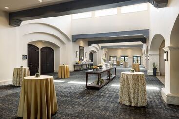 The Scottsdale Plaza Resort & Villas