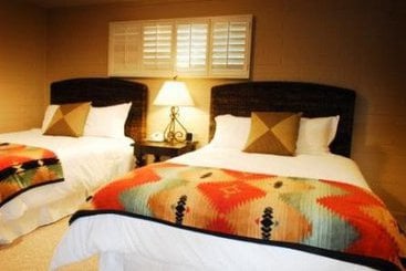 Smoke Tree Resort