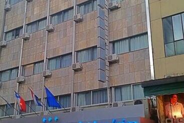 בית מלון כפרי America