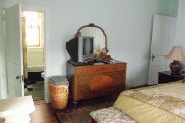 هتل Berney Fly Bed And Breakfast