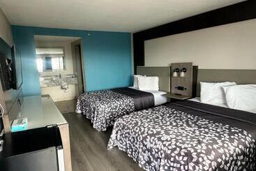 ホテル Days Inn By Wyndham El Paso Airport East