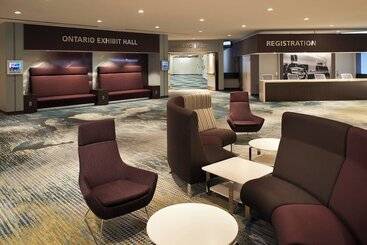 هتل Detroit Marriott At The Renaissance Center