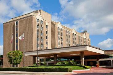 Отель Doubletree By Hilton Whittier Los Angeles