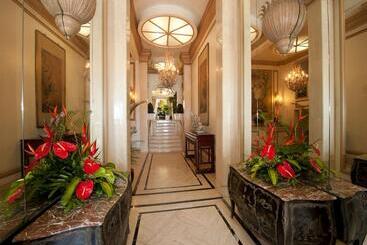 בית מלון כפרי Espacio  The Jewel Of Waikiki