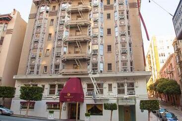 Executive Hotel Vintage Court