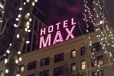 هتل Max