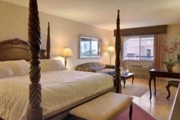 Отель Merced Inn And Suites