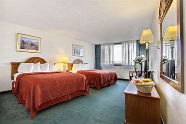 ホテル Clarion Denver Central