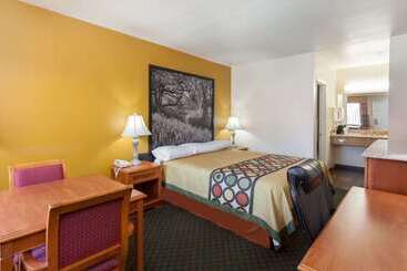 호텔 Super 8 By Wyndham Bakersfield South Ca