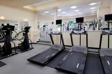 هتل Town And Country San Diego