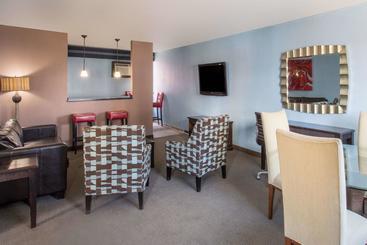 هتل Travelodge By Wyndham Las Vegas Center Strip