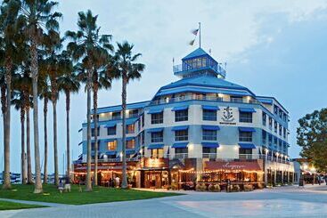 Waterfront Hotel, Part Of Jdv By Hyatt