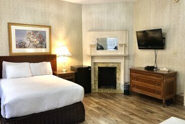 Отель Windsor Inn