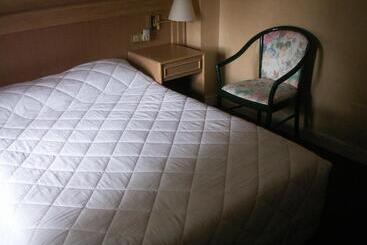 בית מלון כפרי Blanche De Castille