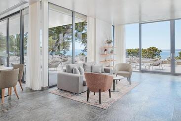 فندق Bluesun Berulia