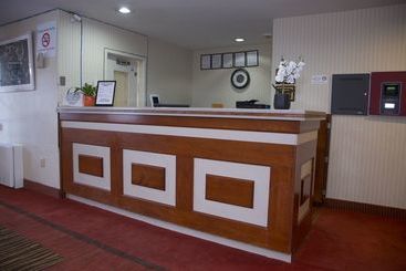 Charles River Motel