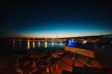 هتل The Loža   Seaside Festival