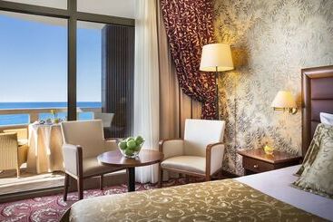 Remisens Hotel Metropol