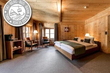 Engadiner Boutique Hotel Guardaval