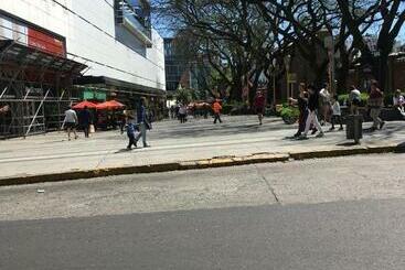 Estudio Moderno En Recoleta Excelente Ubicacion