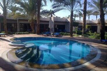 אתר נופש Jaz Fayrouz