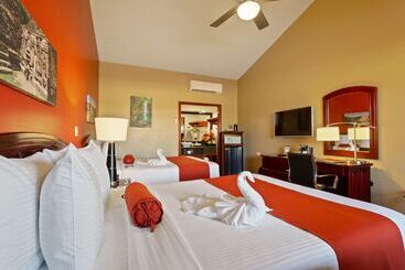 בית מלון כפרי Best Western Plus Belize Biltmore Plaza