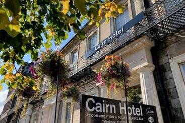 Cairn Hotel & Apartments