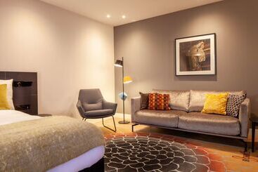 호텔 Golden Tulip Leiden Centre