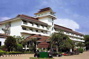 호텔 Rooks Holiday