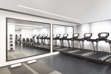 Отель The London Edition