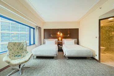 בית מלון כפרי Le Meridien Jakarta