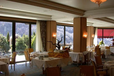 هتل Roc De Caldes