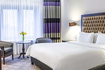 هتل Sofitel Buenos Aires Recoleta