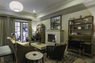 The Sebel Melbourne Flinders Lane