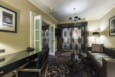 The Sebel Melbourne Flinders Lane