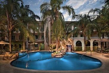 Отель Safi Royal Luxury Centro