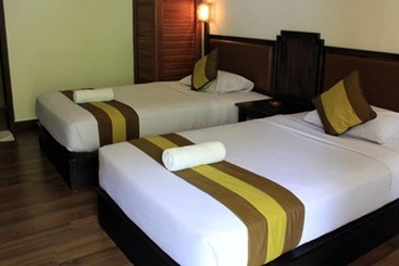 Отель The Flora Kuta Bali