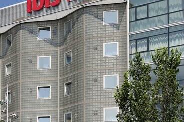 فندق Ibis Amsterdam Centre