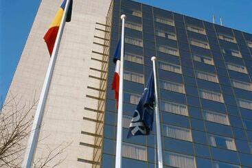 هتل Pullman Bucharest World Trade Center